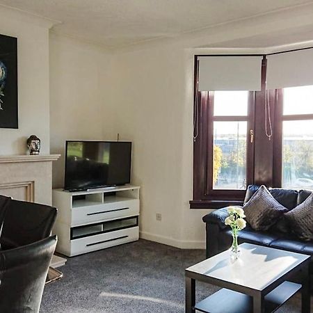 Carnock Road Apartment - Silverburn Shopping Centre Глазго Экстерьер фото